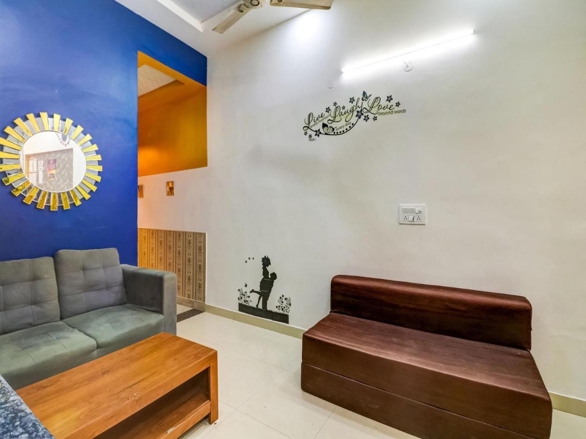 Oyo 74060 Taj Residency Hotel Ню Делхи Екстериор снимка